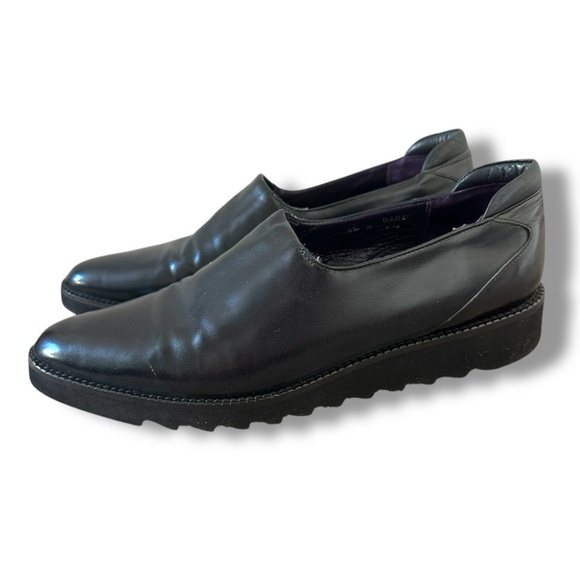 Donald J Pliner Sport Darsi Black Leather Loafer Slip On Shoe Women’s Size 8.5 N - Picture 3 of 10